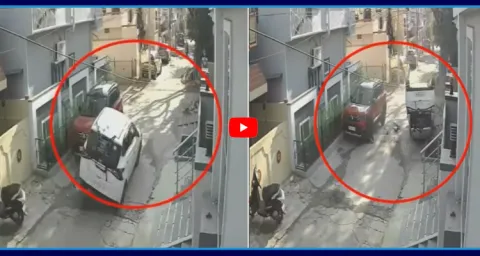 Garam Garam Varthalu Car Overturned In Street 1