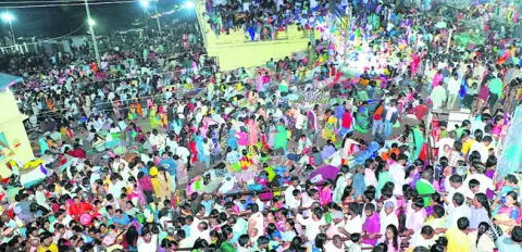 చెర్వుగట్టుకు పోటెత్తిన భక్తులు