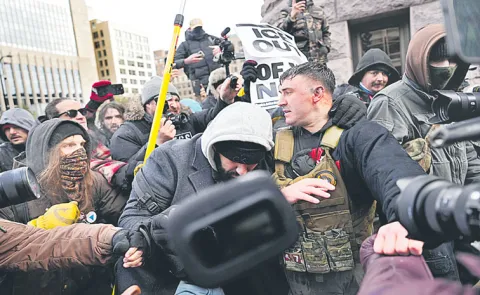 Donald Trump Threatens to Deploy Military in Minnesota12