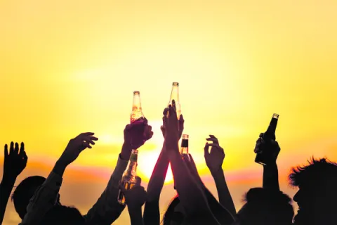 నూతన సంవత్సర వేడుకల్లో ఫుల్‌ జోష్‌