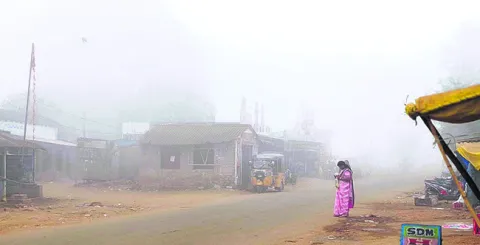 ఉష్ణోగ్రతలు పెరుగుతున్నాతగ్గని చలి తీవ్రత