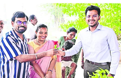 జిల్లా మరింత అభివృద్ధి సాధించాలి 