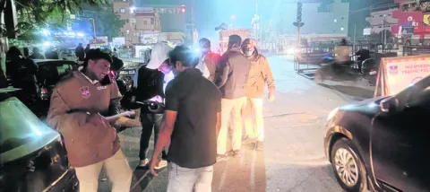 130 మందిపై డ్రంకెన్‌డ్రైవ్‌ కేసులు 