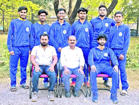 సౌత్‌జోన్‌ టోర్నమెంట్‌కు కేయూ జట్టు