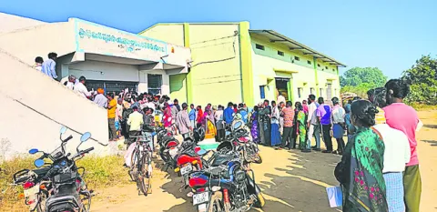 యూరియా.. ఏదయా!