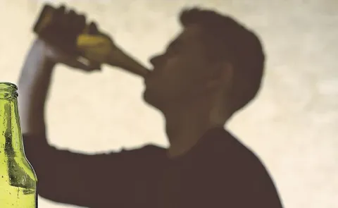 Record Liquor Sales in New Year Celebrations: Andhra pradesh