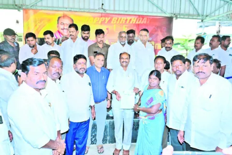 పేదల సంక్షేమమే ప్రభుత్వ లక్ష్యం 