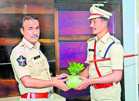 జిల్లా ఏఆర్‌ డీఎస్పీగా సంకురయ్య 