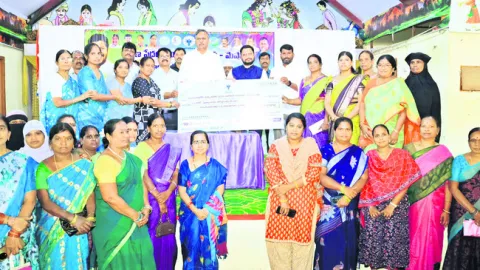 వడ్డీలేని రుణాల పరిమితి పెంచాలి