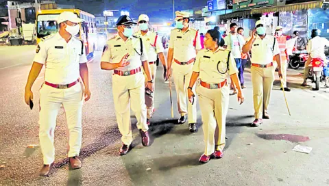 హైవేపై ట్రాఫిక్‌ నియంత్రణకు చర్యలు 