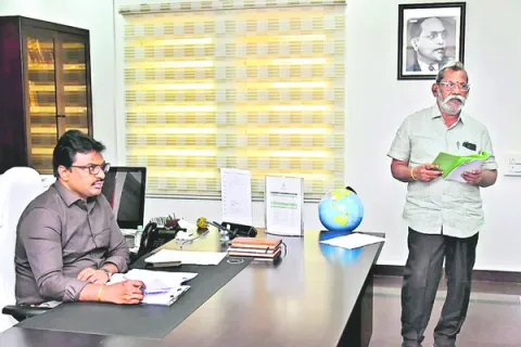 ఇంటర్‌ పరీక్షలు పకడ్బందీగా నిర్వహించాలి