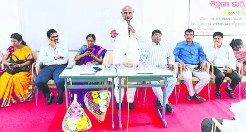 గ్రామాభివృద్ధికి శిక్షణ కీలకం