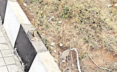 security lapses for former CM YS Jagan Mohan Reddy residence