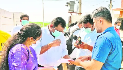 విజయవంతంగా కుక్కల నియంత్రణ 