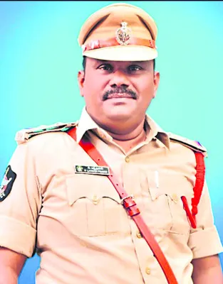 గుండెపోటుతో క్రైం బ్రాంచ్‌ ఎస్‌ఐ మృతి 