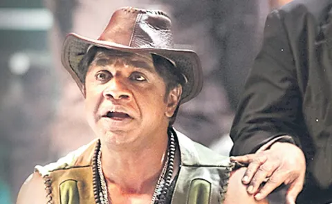 Duniya Vijay look released From Slum Dong