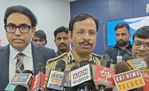 Hyderabad CP Sajjanar Key Comments On Telangana CID