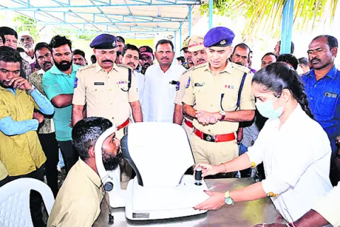 డిఫెన్సివ్‌ డ్రైవింగ్‌తో ప్రమాదాల నివారణ