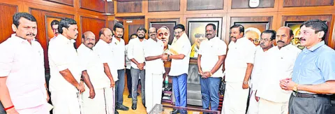 డీఎంకేలోకి వైద్య లింగం 