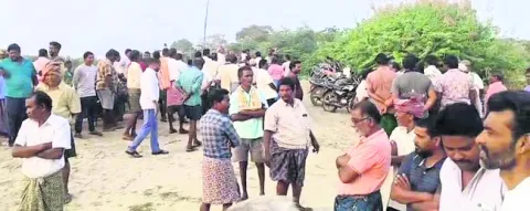 రగులుతున్న కొల్లేరు 