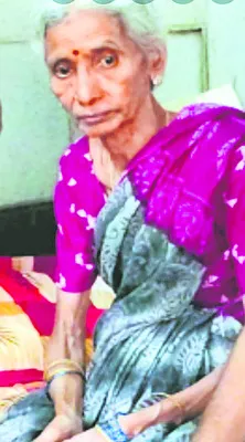 మహిళ మెడలో  పుస్తెల తాడు అపహరణ 