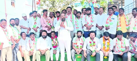 పురపాలికల అభివృద్ధికి కట్టుబడి ఉన్నాం 