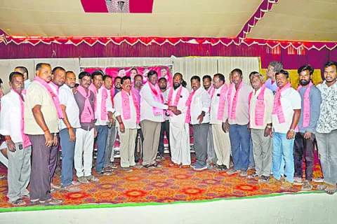 మున్సిపల్‌ కమిషనర్‌గా విక్రమ్‌సింహారెడ్డి 