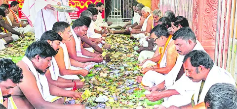 వాడపల్లి ఆలయానికి రూ.2.06 కోట్ల ఆదాయం