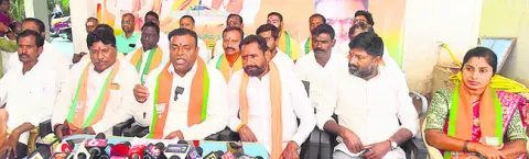 సొమ్మొకరిది.. సోకొకరిది