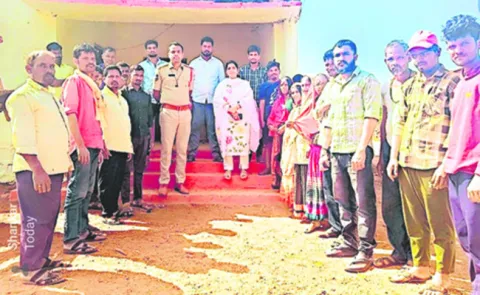 సీసీ కెమెరాలతో నేరాల అదుపు 