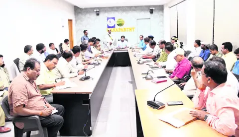 గణతంత్ర వేడుకలకు ఘనంగా ఏర్పాట్లు 