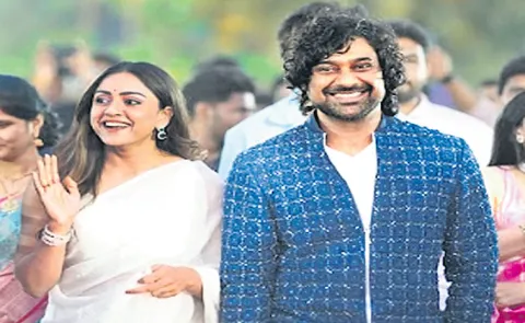 Varun Sandesh, Vithika starred Dear Astronaut Movie Updates