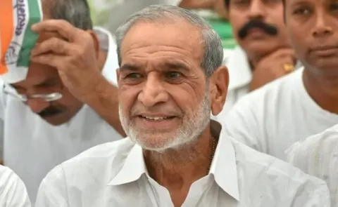 1984 Anti-Sikh riots Delhi court acquits Sajjan Kumar