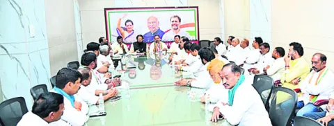 క్లీన్‌ స్వీప్‌ చేయాలి
