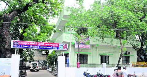 అన్నింటా పైసా వసూల్‌ 