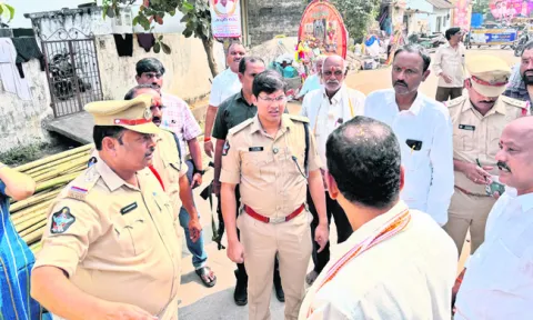 జాతరకు పటిష్ట బందోబస్తు 