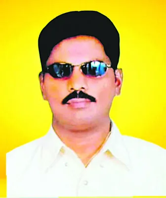 కాల్వలో పడి సాంఘిక నాటక దర్శకుడు మృతి 