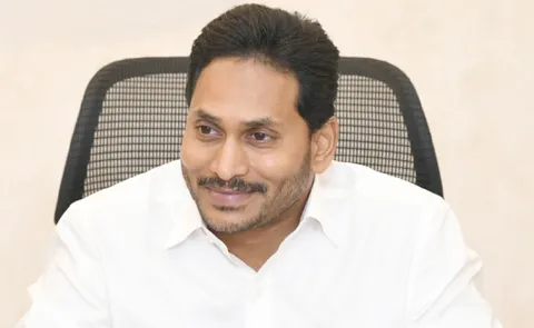 Ys Jagan Congratulated Badminton Player Saina Nehwal
