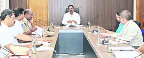 జములమ్మ బ్రహ్మోత్సవాలకు పక్కాగా ఏర్పాట్లు 