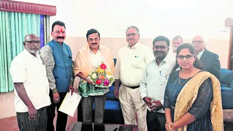 పోర్ట్‌ఫోలియో జడ్జిని కలసిన న్యాయవాదులు 