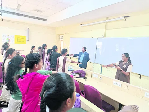 ఆర్జీయూకేటీలో జాతీయ ఓటరు దినోత్సవం
