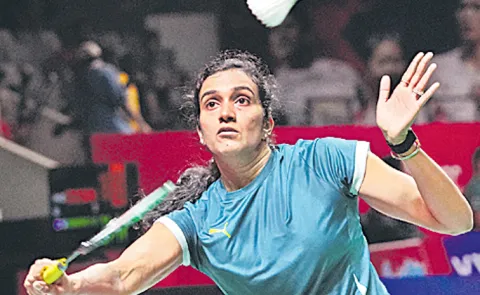 Sindhu was defeated in the quarter finals7