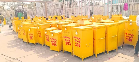 ఇంతింతై వటుడింతై.. 