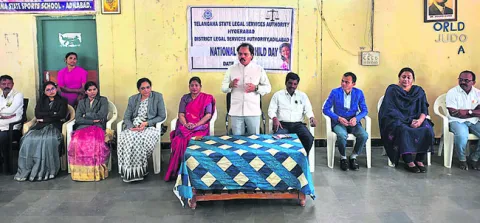 చట్టాలపై అవగాహన అవసరం