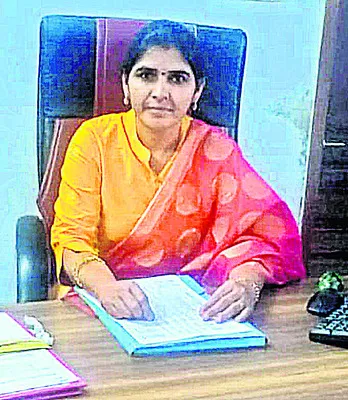 భక్తులు ప్లాస్టిక్‌ను తీసుకురావొద్దు