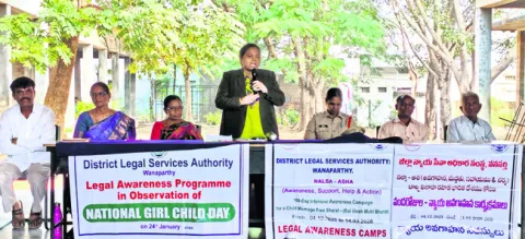 ఉన్నత లక్ష్యాలను నిర్దేశించుకోవాలి 