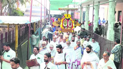 తండోపదండాలు !