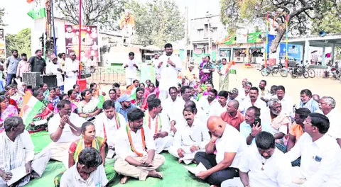 వీబీజీ రామ్‌జీ చట్టంతో పేదలకు నష్టం 