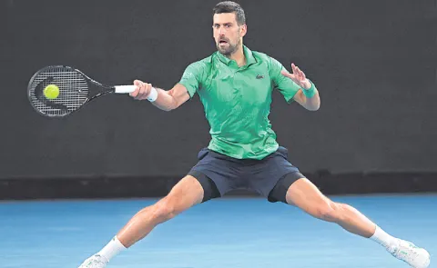 Novak Djokovic advances to Australian Open quarterfinals4