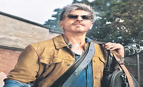 Shah Rukh Khan King Release Date fixed